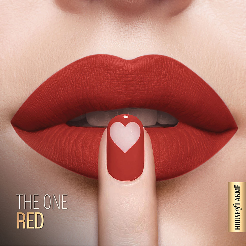 Lakme Xtraordin-Airy Velvet Matte Lip Mousse - The One Red 4.6g