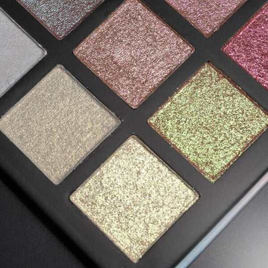 Ferrarucci Holographic Palette – Shimmering Highlighter & Eyeshadow Kit 002