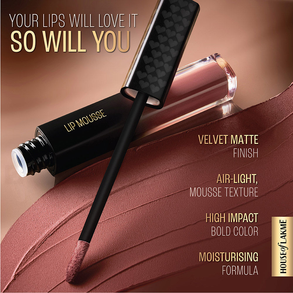 Lakme Xtraordin-Airy Velvet Matte Lip Mousse - 303 Nude Naturalle 4.6g