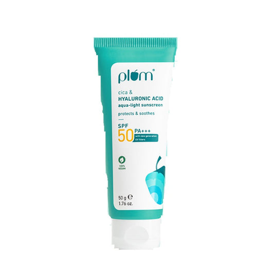 Plum Cica & Hyaluronic Aqua-Light SPF Sunscreen 50 PA+++, For Oily, Normal & DrySkin,SoothesSkin (50g)