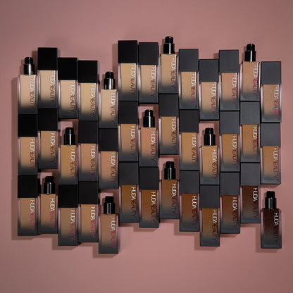 Huda Beauty FauxFilter Luminous Matte Full Coverage Liquid Foundation (CHAI-210B) – 35ml